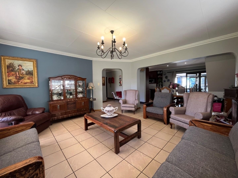 4 Bedroom Property for Sale in Waverley Free State